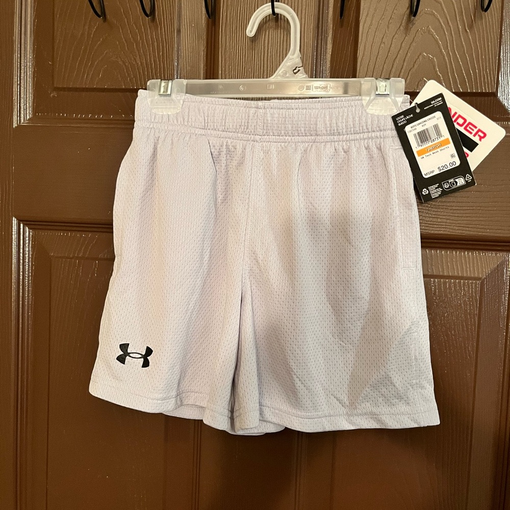 Under Armour Youth Small mesh shorts NWT